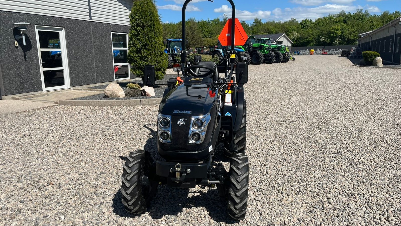 Traktor типа Solis S26 Limited Edition i sort 6+2 Gearmaskine med Servostyring og brede traktorhjul, Gebrauchtmaschine в Lintrup (Фотография 17)