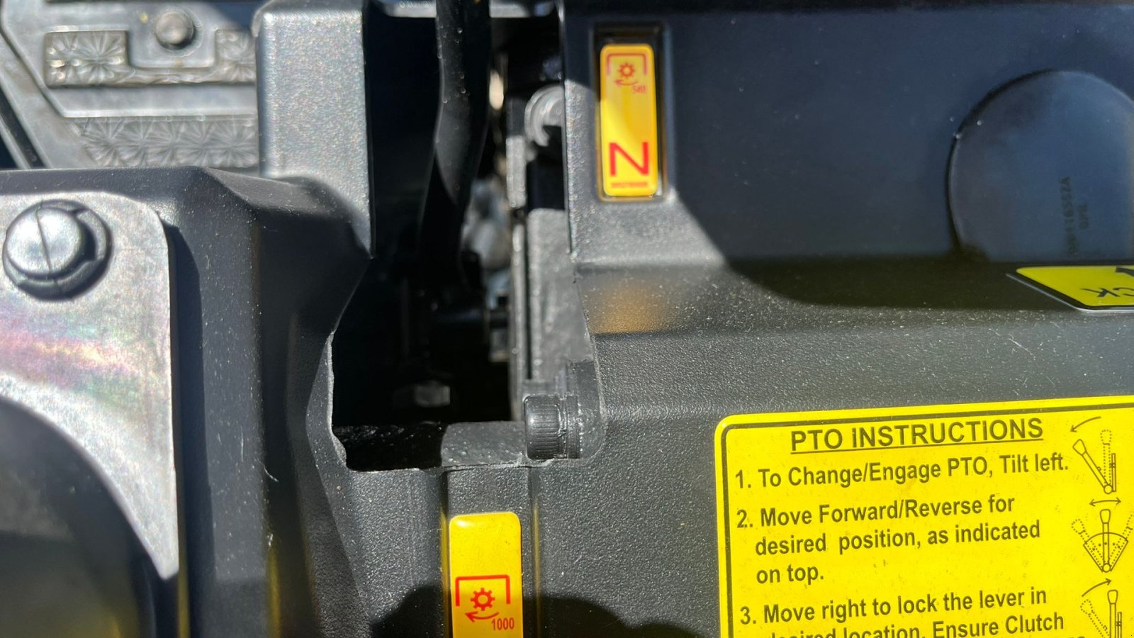 Traktor типа Solis S26 Limited Edition i sort 6+2 Gearmaskine med Servostyring og brede traktorhjul, Gebrauchtmaschine в Lintrup (Фотография 10)