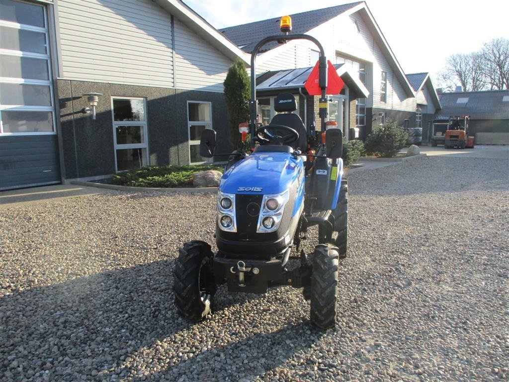 Traktor του τύπου Solis S26 Shuttle XL 9+9, Gebrauchtmaschine σε Lintrup (Φωτογραφία 11)
