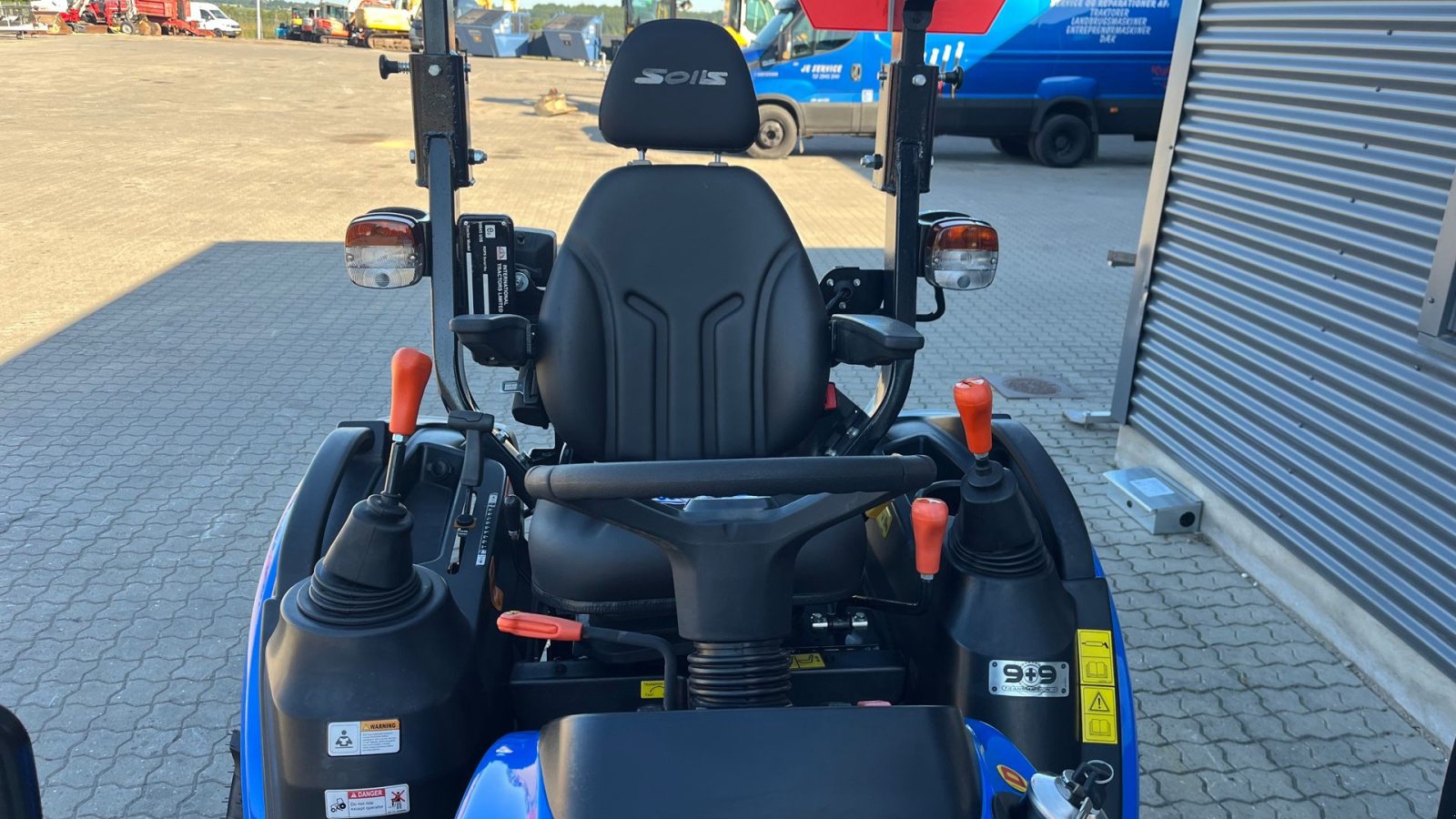 Traktor от тип Solis S26 Shuttle XL Fabriksny 26hk 4WD traktor med vendegear, Gebrauchtmaschine в Rønnede (Снимка 18)