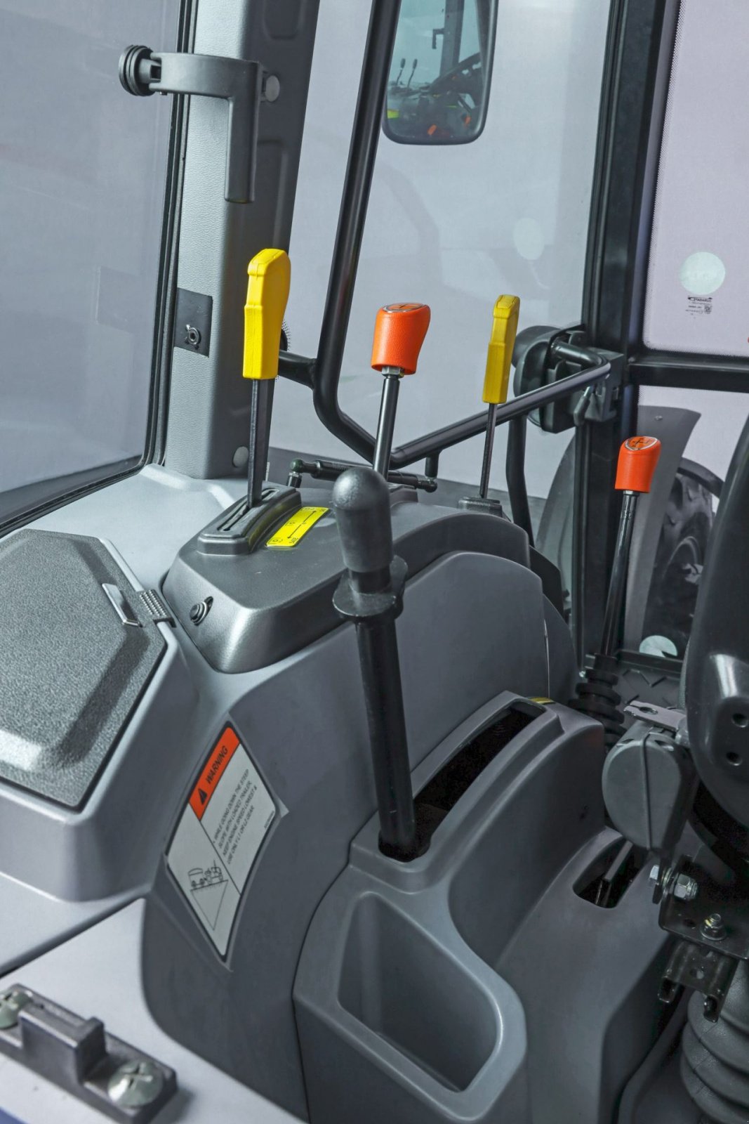 Traktor типа Solis S50 SCHUTTLE XL, Neumaschine в MARIAHOUT (Фотография 11)