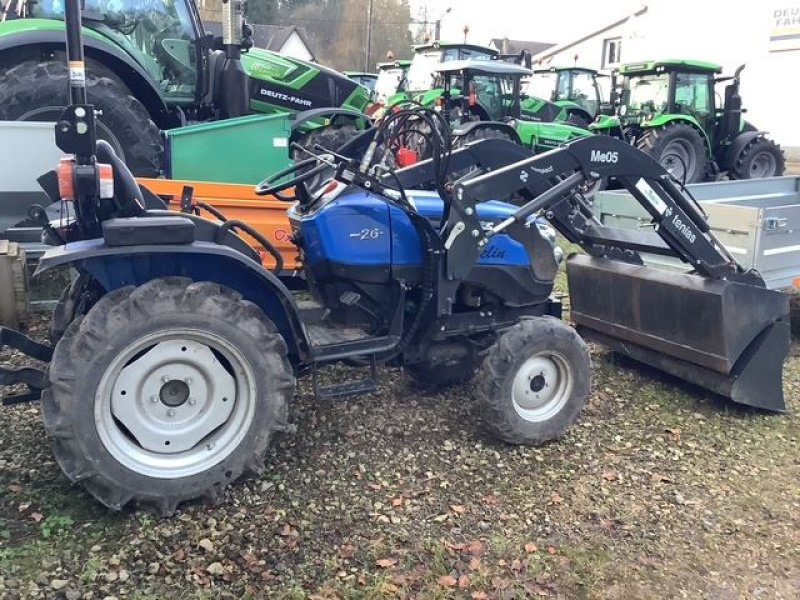 Traktor tipa Solis SOLIS26, Gebrauchtmaschine u les hayons (Slika 3)