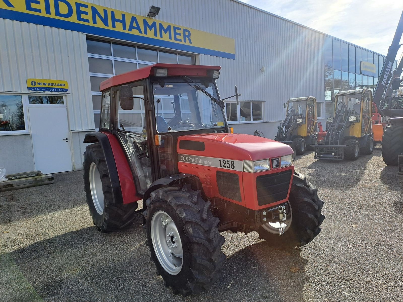 Traktor от тип Sonstige 1258 A Pro, Gebrauchtmaschine в Burgkirchen (Снимка 3)