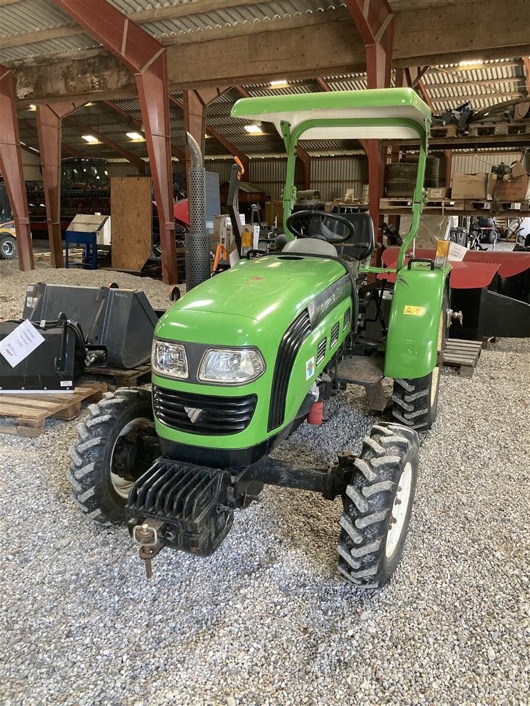 Traktor типа Sonstige 254, Gebrauchtmaschine в Glamsbjerg (Фотография 10)