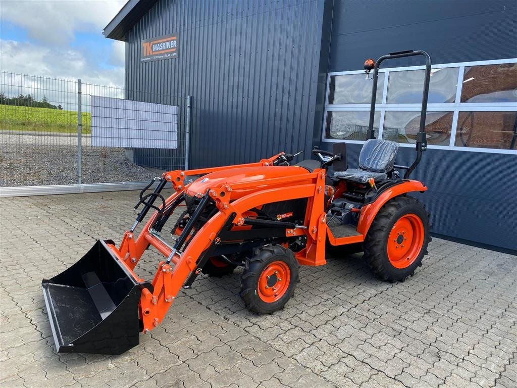 Traktor типа Sonstige 25hk fabriksny ubrugt, Gebrauchtmaschine в Vinderup (Фотография 8)