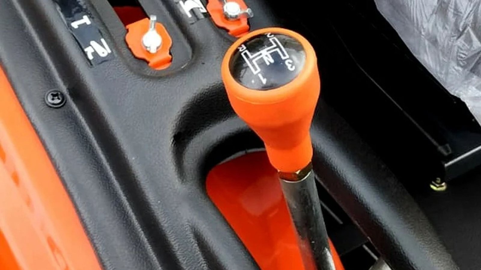 Traktor типа Sonstige 25hk fabriksny ubrugt, Gebrauchtmaschine в Vinderup (Фотография 4)