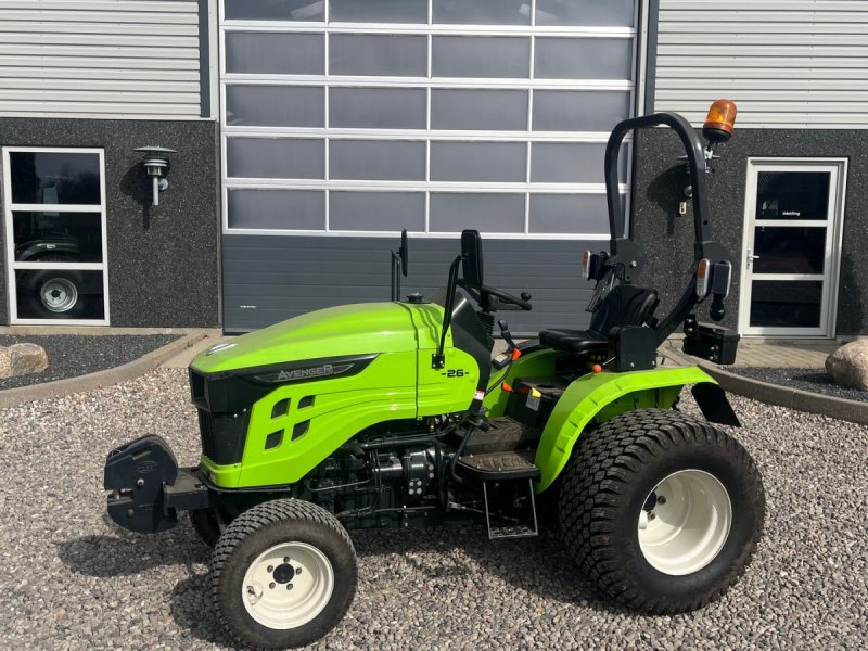 Traktor of the type Sonstige 26 Med frontvægt og MOMSFRI, Gebrauchtmaschine in Lintrup (Picture 1)