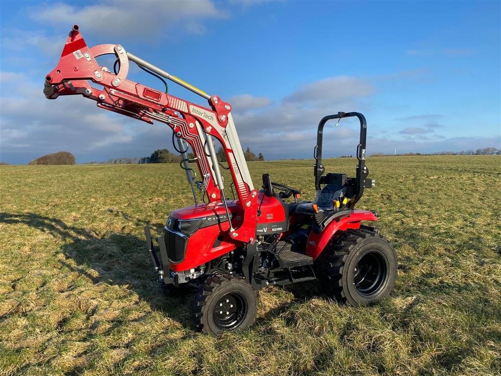 Traktor des Typs Sonstige 263+ Med Polsk frontlæsser, Gebrauchtmaschine in Vinderup (Bild 2)
