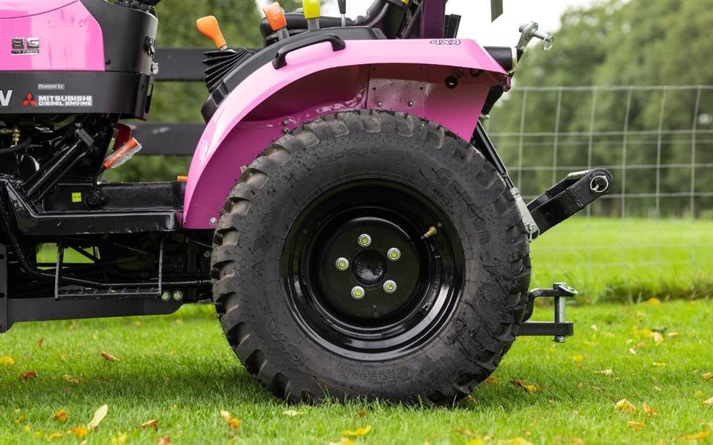 Traktor типа Sonstige 263+ Pink-Edition fabriksny, Gebrauchtmaschine в Vinderup (Фотография 8)