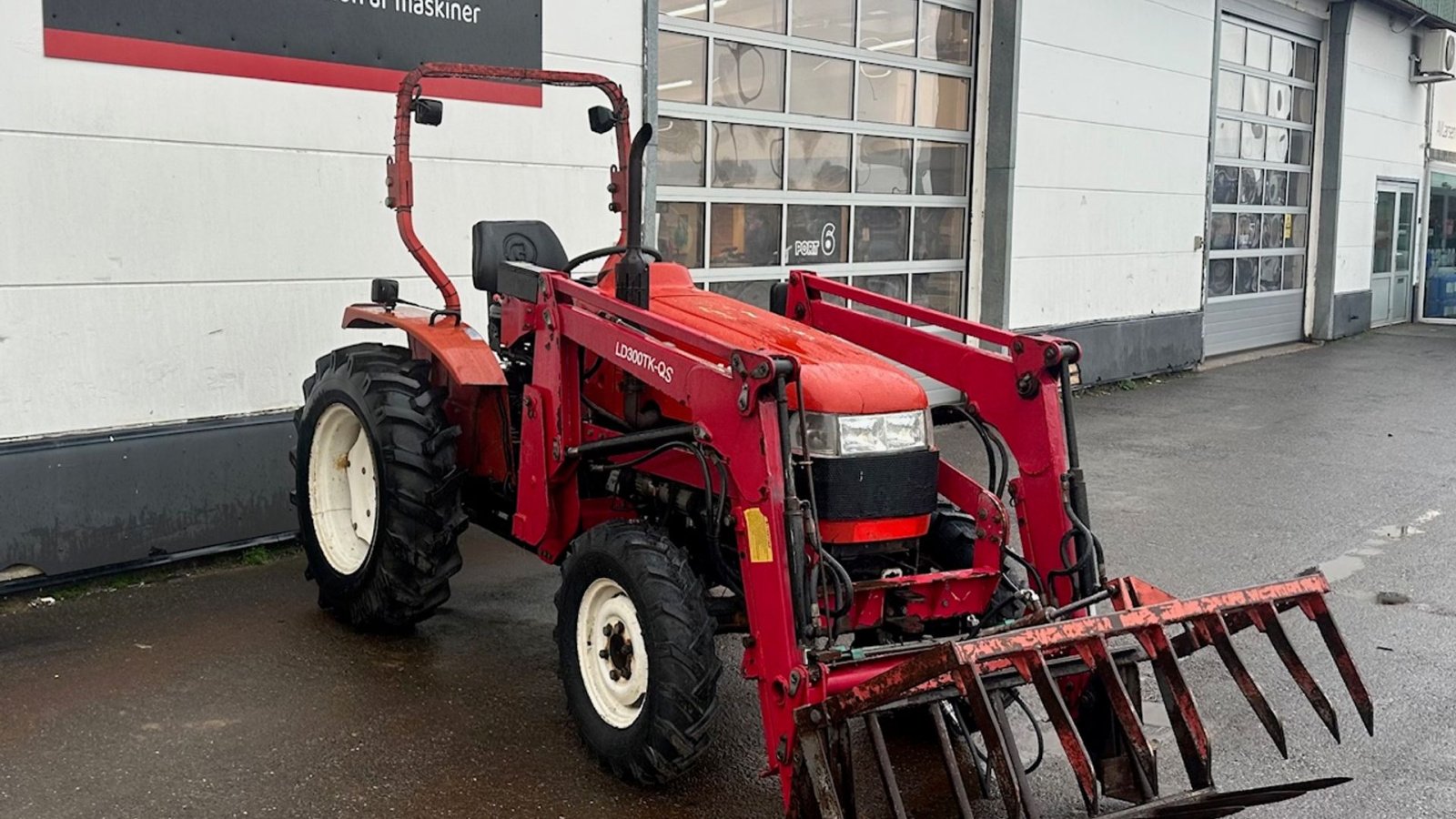 Traktor типа Sonstige 435, Gebrauchtmaschine в Dronninglund (Фотография 2)