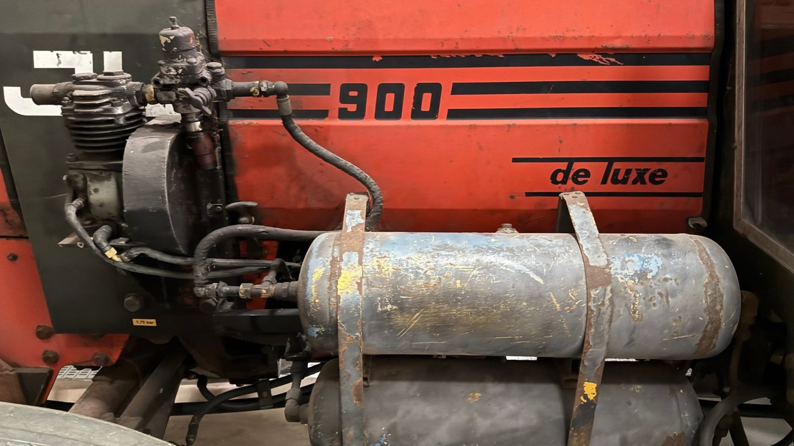 Traktor Türe ait Sonstige 900 de-luxe Incl. Danfoil 12 meter sprøjte & fronttank, Gebrauchtmaschine içinde Gjerlev J. (resim 11)