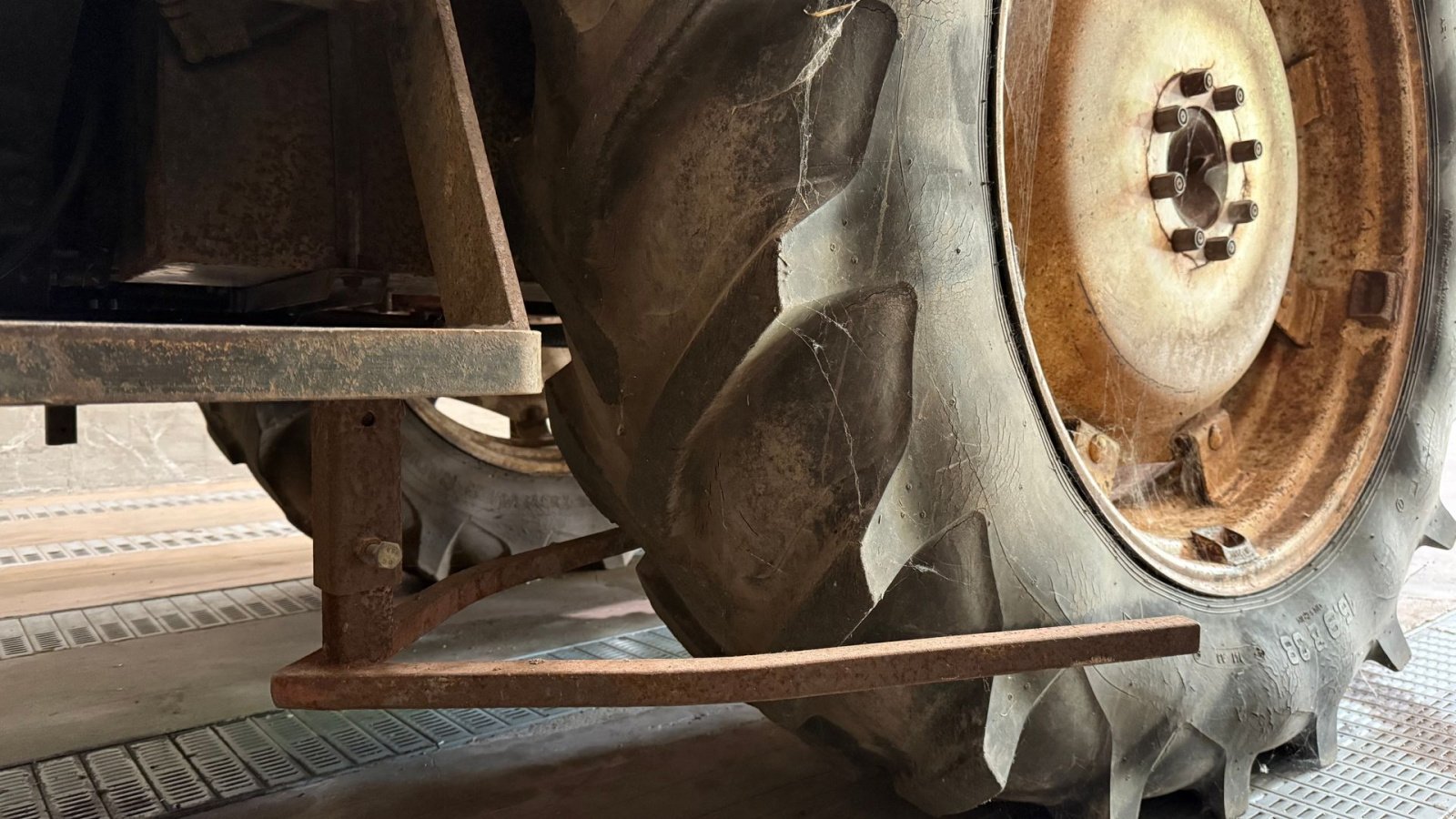 Traktor Türe ait Sonstige 900 de-luxe Incl. Danfoil 12 meter sprøjte & fronttank, Gebrauchtmaschine içinde Gjerlev J. (resim 14)