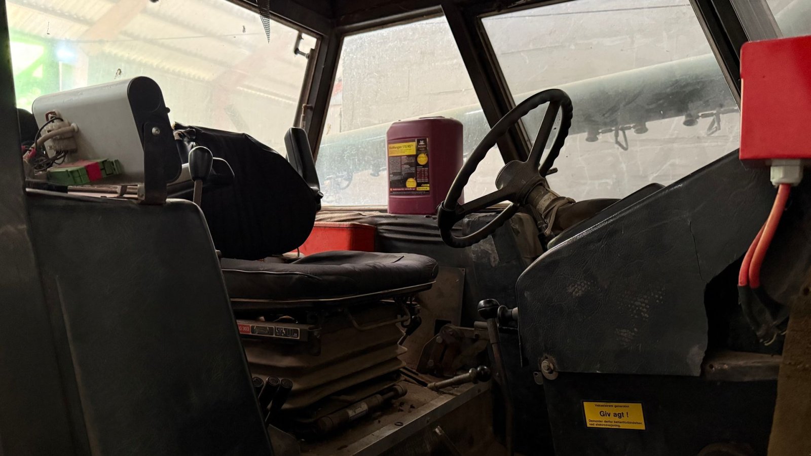 Traktor Türe ait Sonstige 900 de-luxe Incl. Danfoil 12 meter sprøjte & fronttank, Gebrauchtmaschine içinde Gjerlev J. (resim 19)