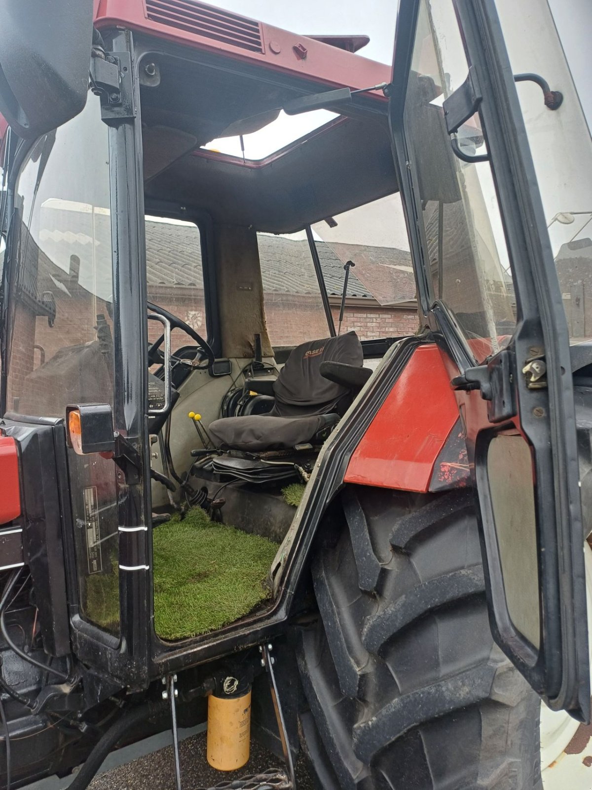 Traktor des Typs Sonstige Aangeboden een Case 1056 XL 1056, Gebrauchtmaschine in Stroe (Gld) (Bild 9)