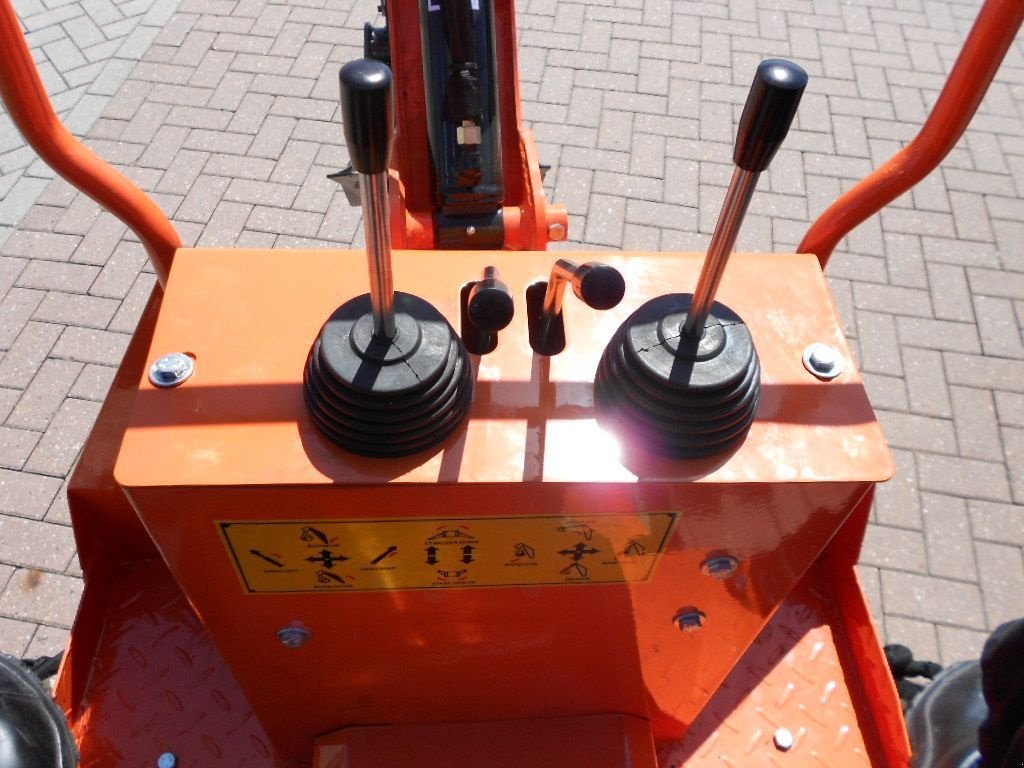 Traktor a típus Sonstige Backhoe loader BMH 175, Gebrauchtmaschine ekkor: Swifterband (Kép 10)