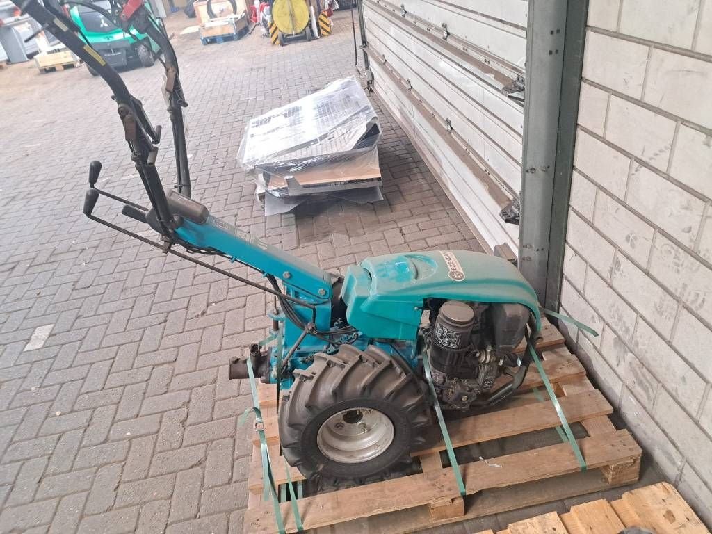 Traktor des Typs Sonstige Bertolini 411, Gebrauchtmaschine in Borne (Bild 2)