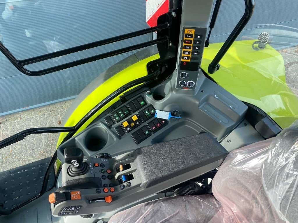 Traktor Türe ait Sonstige Claas Arion 630 HEXASHIFT CIS+, Neumaschine içinde Beilen (resim 8)