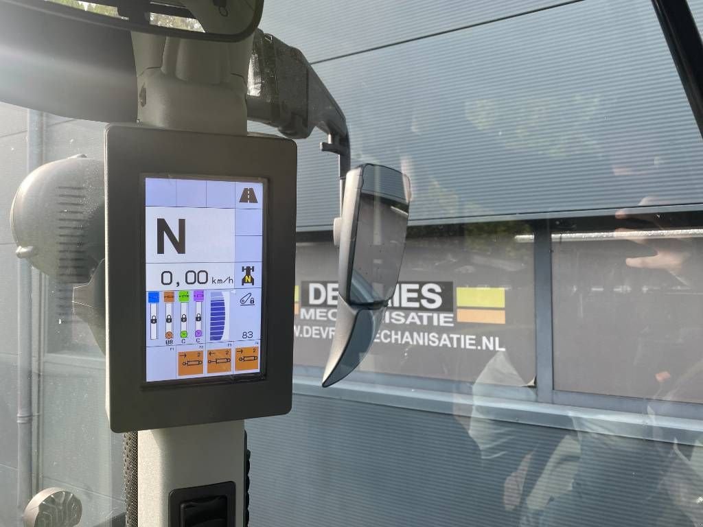 Traktor Türe ait Sonstige Claas Arion 630 HEXASHIFT CIS+, Neumaschine içinde Beilen (resim 9)