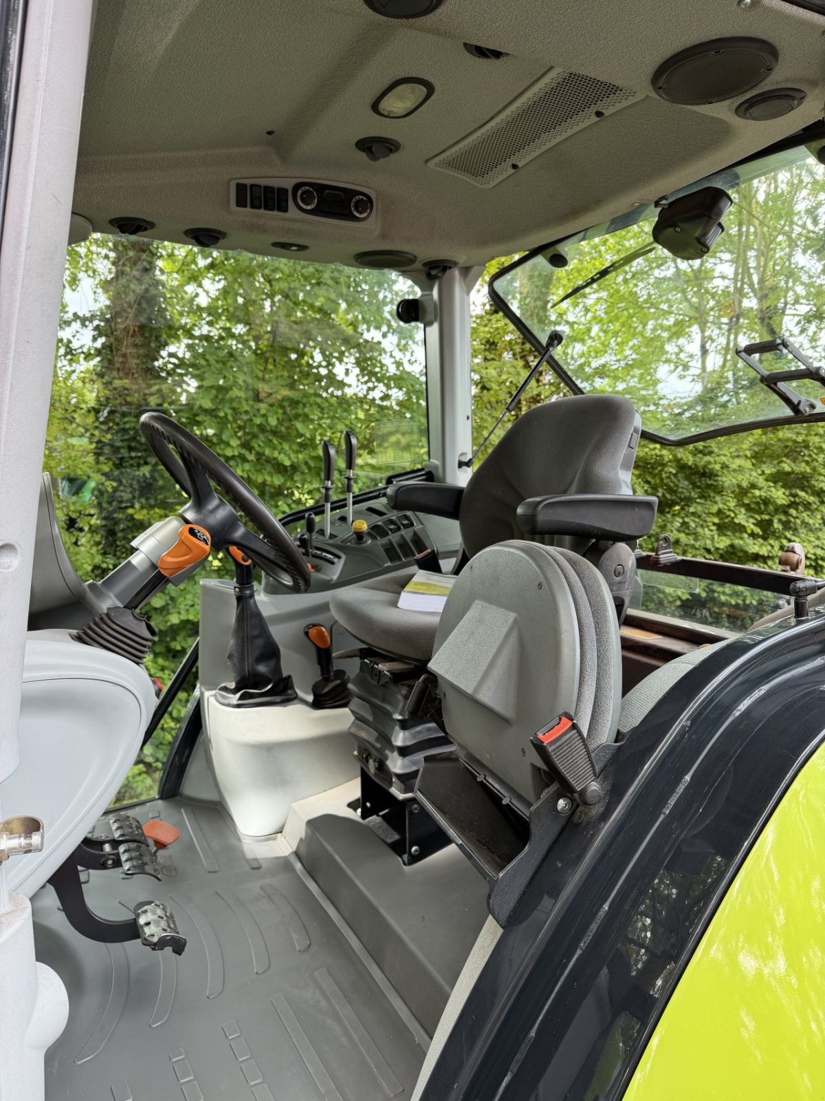 Traktor του τύπου Sonstige Claas ATOS 330, Gebrauchtmaschine σε Rossum (Φωτογραφία 8)