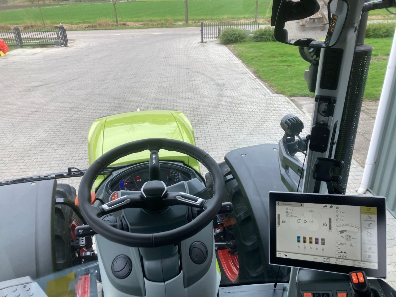 Traktor a típus Sonstige Claas Axion 830 First Cebis, Gebrauchtmaschine ekkor: Munnekzezijl (Kép 5)