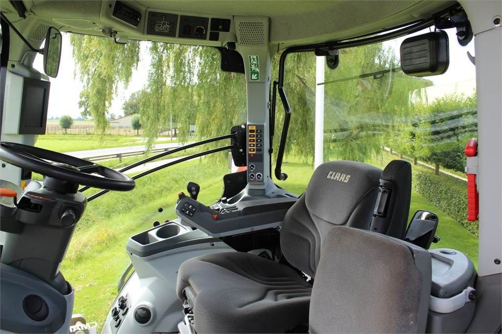 Traktor des Typs Sonstige Claas Axion 830, Gebrauchtmaschine in Bant (Bild 11)