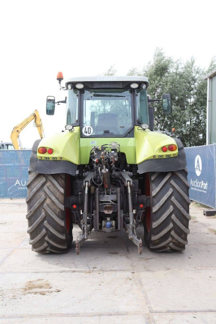 Traktor des Typs Sonstige Claas Axion 850, Gebrauchtmaschine in Antwerpen (Bild 5)