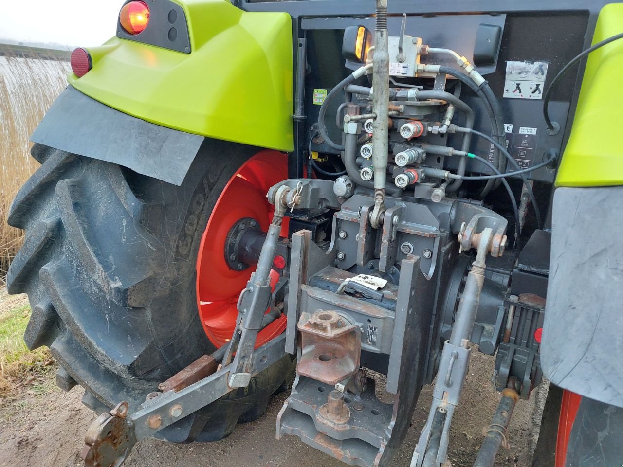 Traktor Türe ait Sonstige Claas Axos 310, Gebrauchtmaschine içinde Ouderkerk aan den IJssel (resim 4)