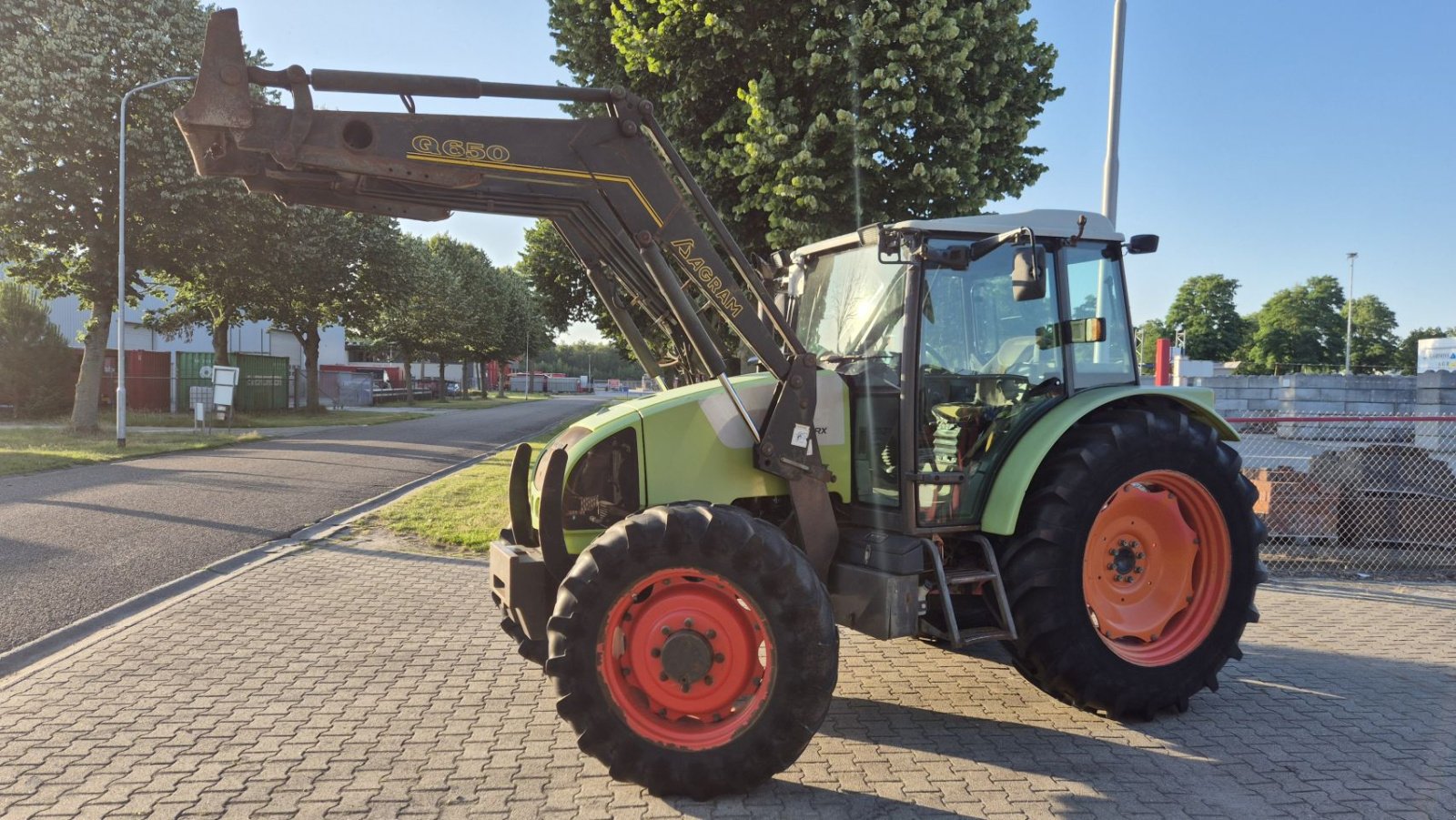 Traktor of the type Sonstige Claas Celtis 456 met voorlader, Gebrauchtmaschine in Schoonebeek (Picture 2)