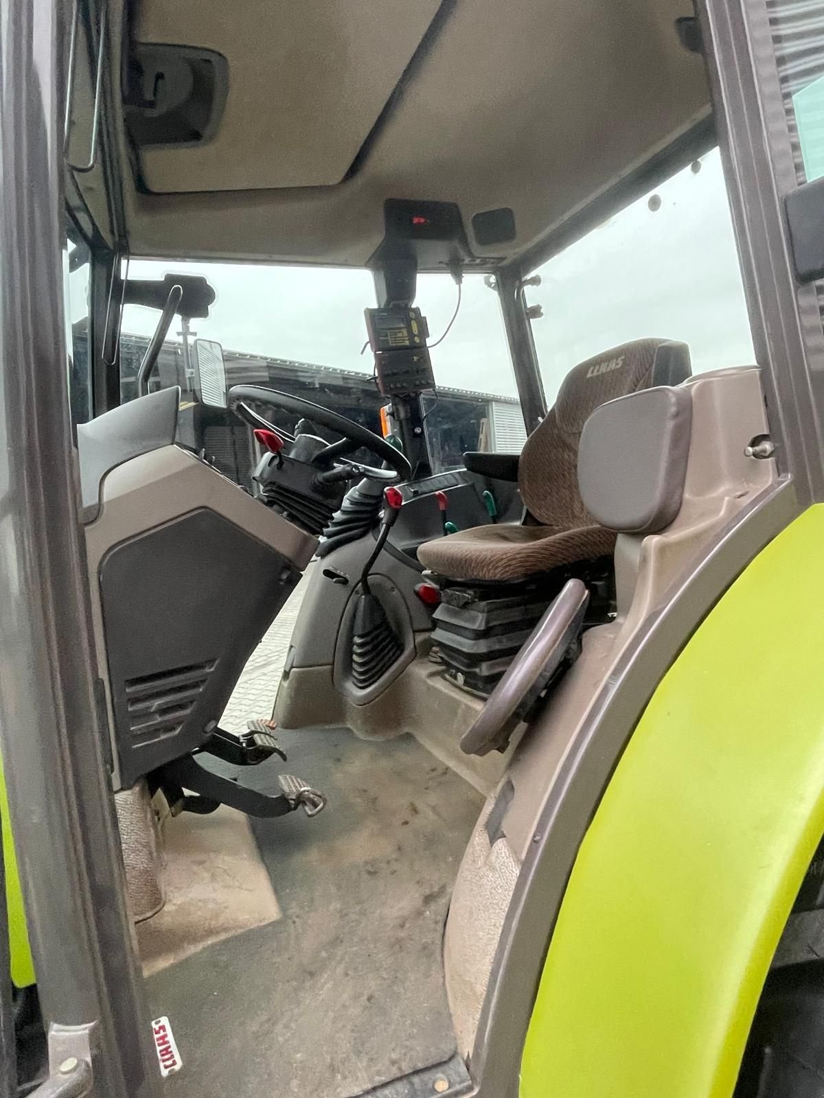 Traktor van het type Sonstige Claas Celtis 456 RX met voorlader, Gebrauchtmaschine in Roermond (Foto 5)
