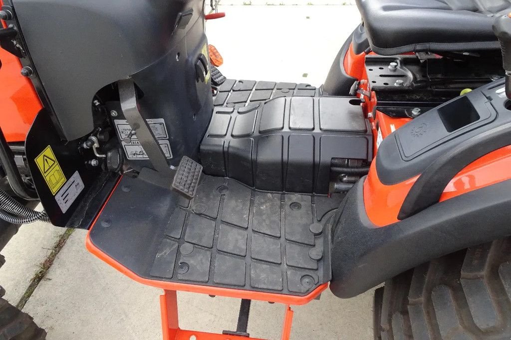 Traktor του τύπου Sonstige Compact trekker 6028H, Neumaschine σε Losdorp (Φωτογραφία 7)