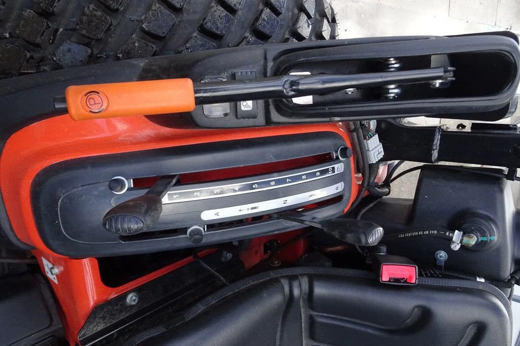 Traktor typu Sonstige Compact trekker met voorlader 6028H, Neumaschine v Losdorp (Obrázek 11)