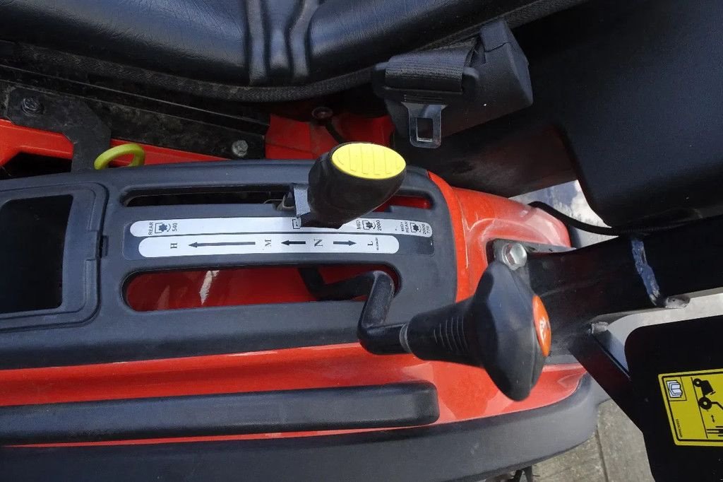 Traktor typu Sonstige Compact trekker met voorlader 6028H, Neumaschine v Losdorp (Obrázek 8)