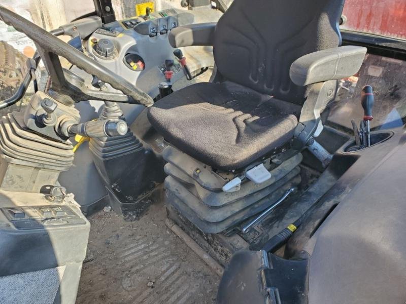 Traktor типа Sonstige CS150, Gebrauchtmaschine в BRAY en Val (Фотография 5)