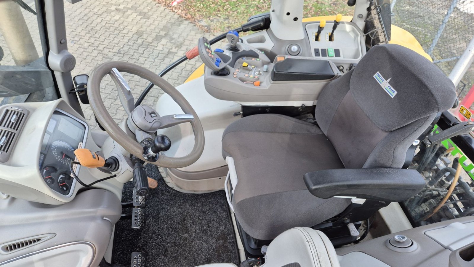 Traktor a típus Sonstige Deutz-Fahr Agrotron 6190 TTV 50Kmh Lucht en Fronthef, Gebrauchtmaschine ekkor: Schoonebeek (Kép 9)