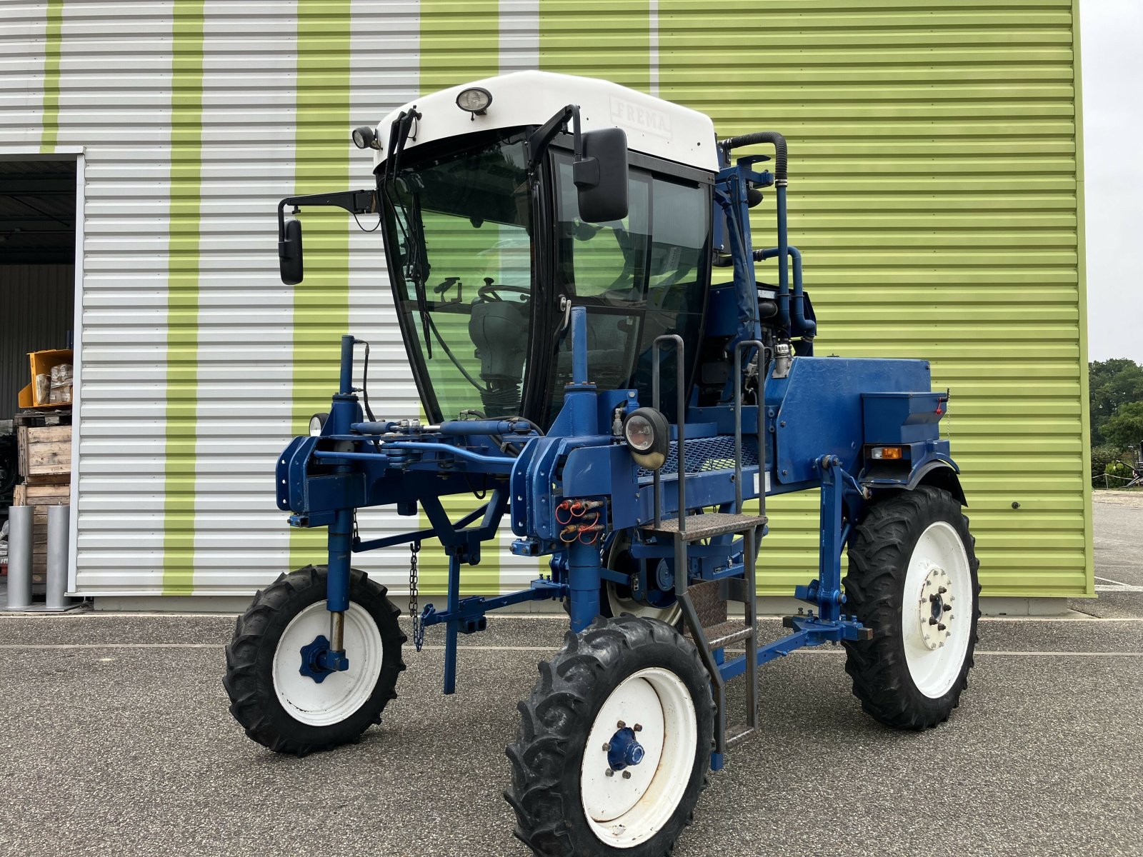 Traktor типа Sonstige EF 70, Gebrauchtmaschine в AILLAS (Фотография 1)