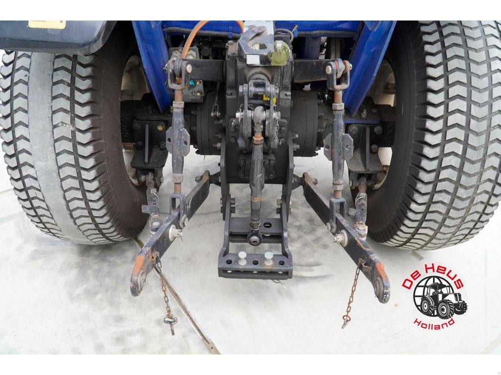 Traktor типа Sonstige Europard FT404, Gebrauchtmaschine в MIJNSHEERENLAND (Фотография 9)