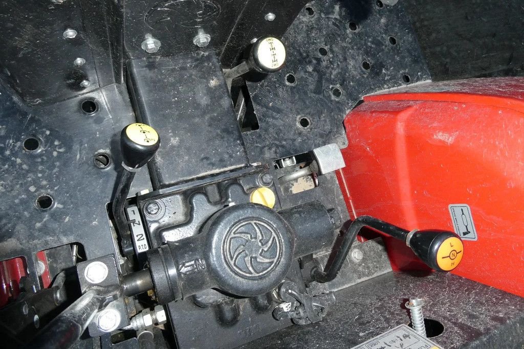 Traktor типа Sonstige Field Trac VST927 ., Gebrauchtmaschine в Losdorp (Фотография 7)