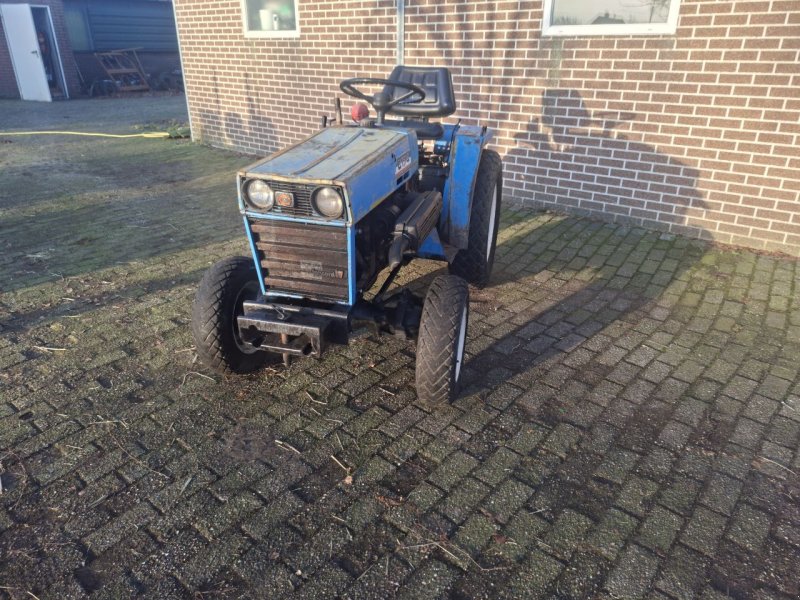 Traktor типа Sonstige Hinomoto C174, Gebrauchtmaschine в voorthuizen (Фотография 1)