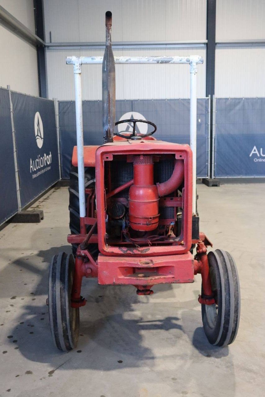 Traktor typu Sonstige International 423, Gebrauchtmaschine v Antwerpen (Obrázek 9)