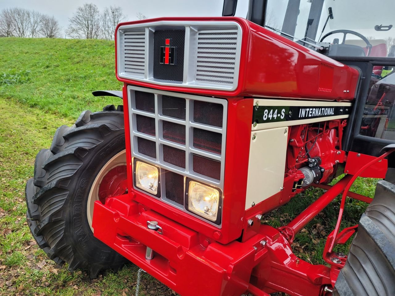 Traktor typu Sonstige International 844s comfrot 200 cabine, Gebrauchtmaschine v Werkendam (Obrázek 8)