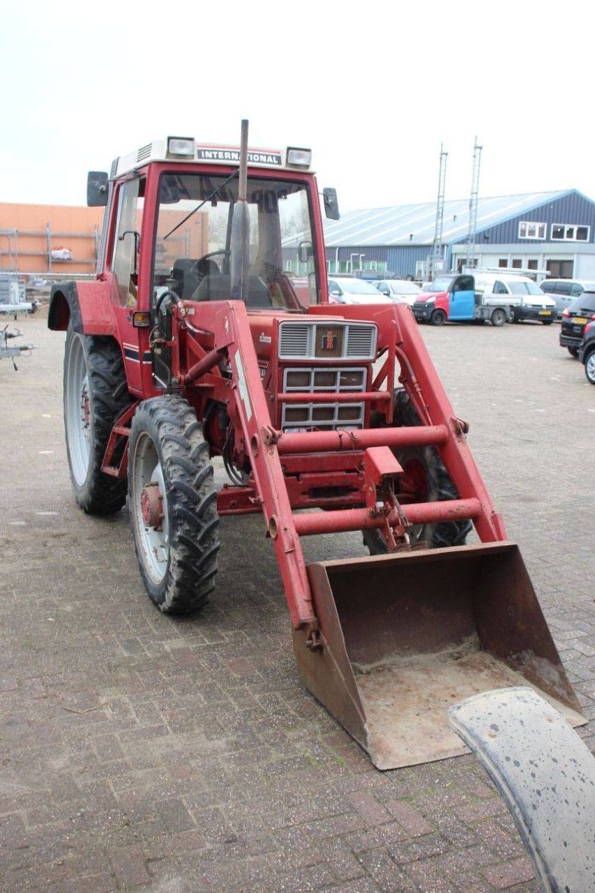 Traktor des Typs Sonstige International 845 XL, Gebrauchtmaschine in Antwerpen (Bild 7)