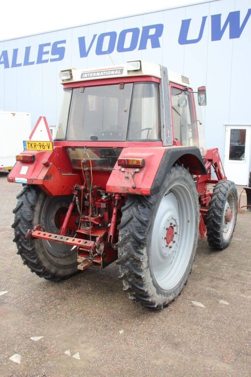 Traktor des Typs Sonstige International 845 XL, Gebrauchtmaschine in Antwerpen (Bild 5)