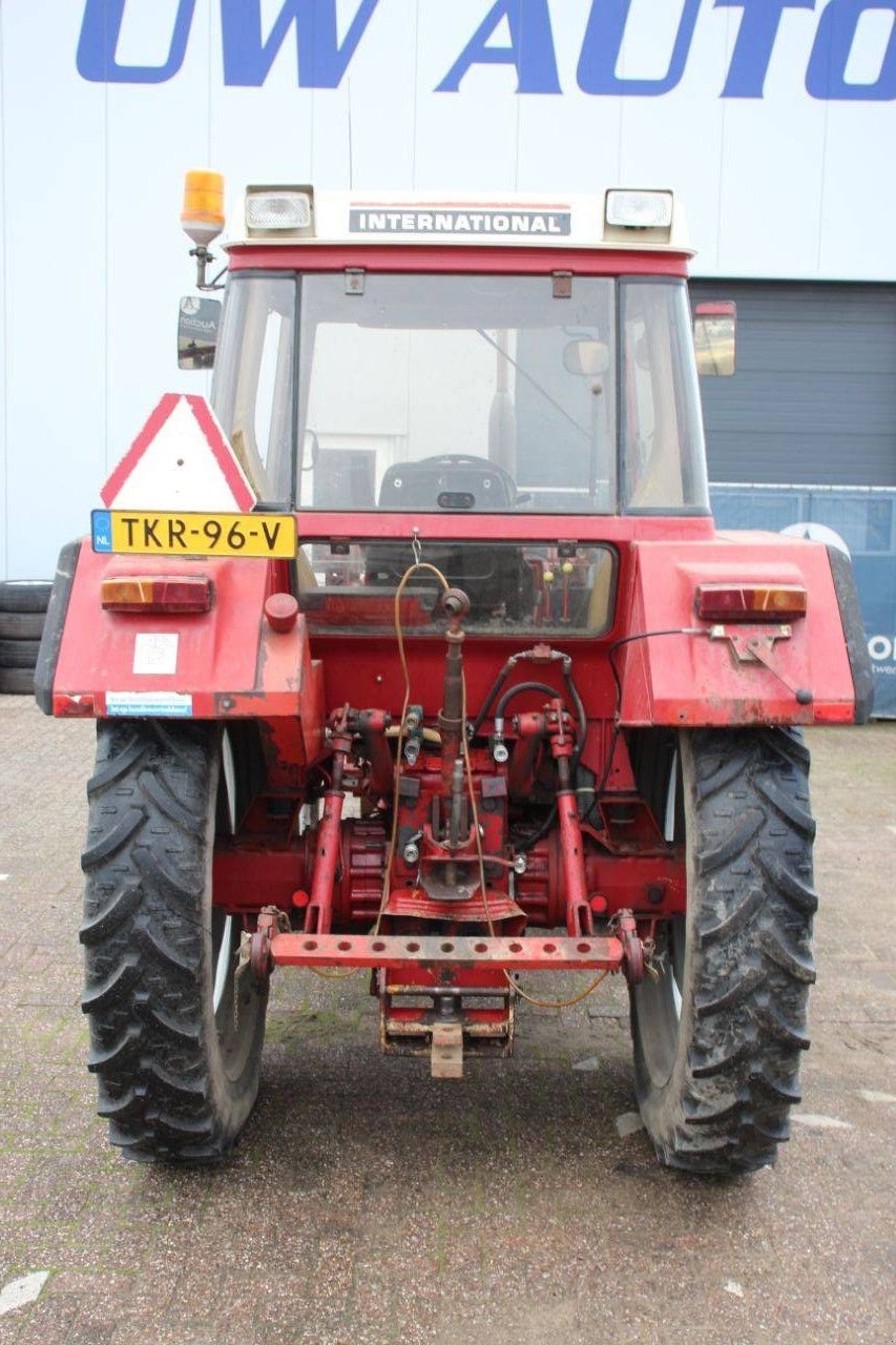 Traktor des Typs Sonstige International 845 XL, Gebrauchtmaschine in Antwerpen (Bild 4)