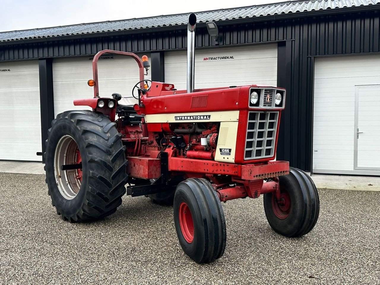 Traktor tipa Sonstige International 966, Gebrauchtmaschine u Linde (dr) (Slika 1)