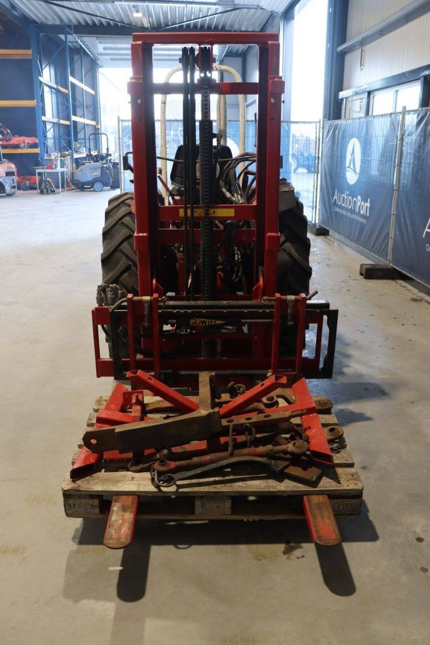 Traktor des Typs Sonstige International harvester co E 733, Gebrauchtmaschine in Antwerpen (Bild 5)