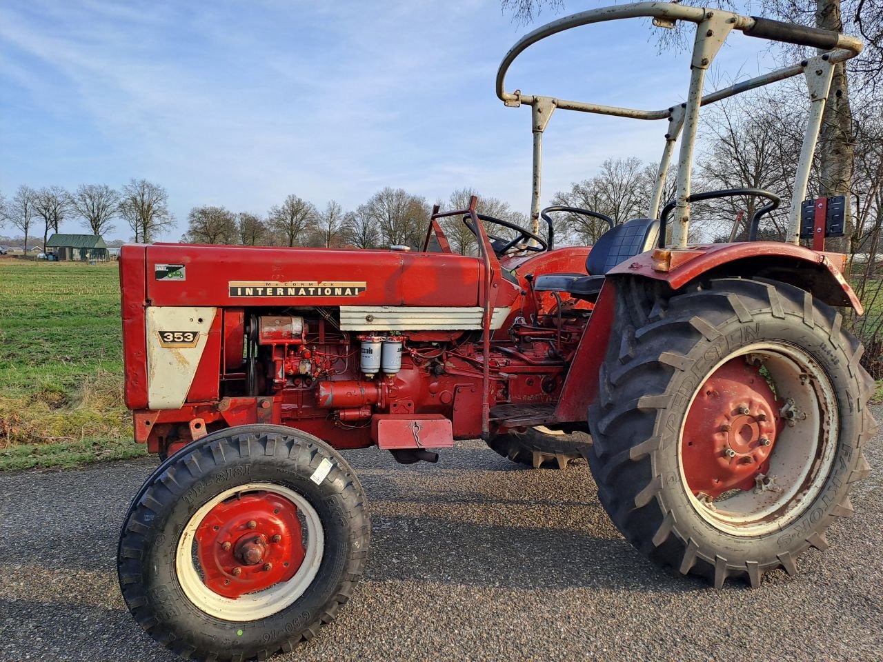 Traktor Türe ait Sonstige International IHC 353, Gebrauchtmaschine içinde Wierden (resim 3)