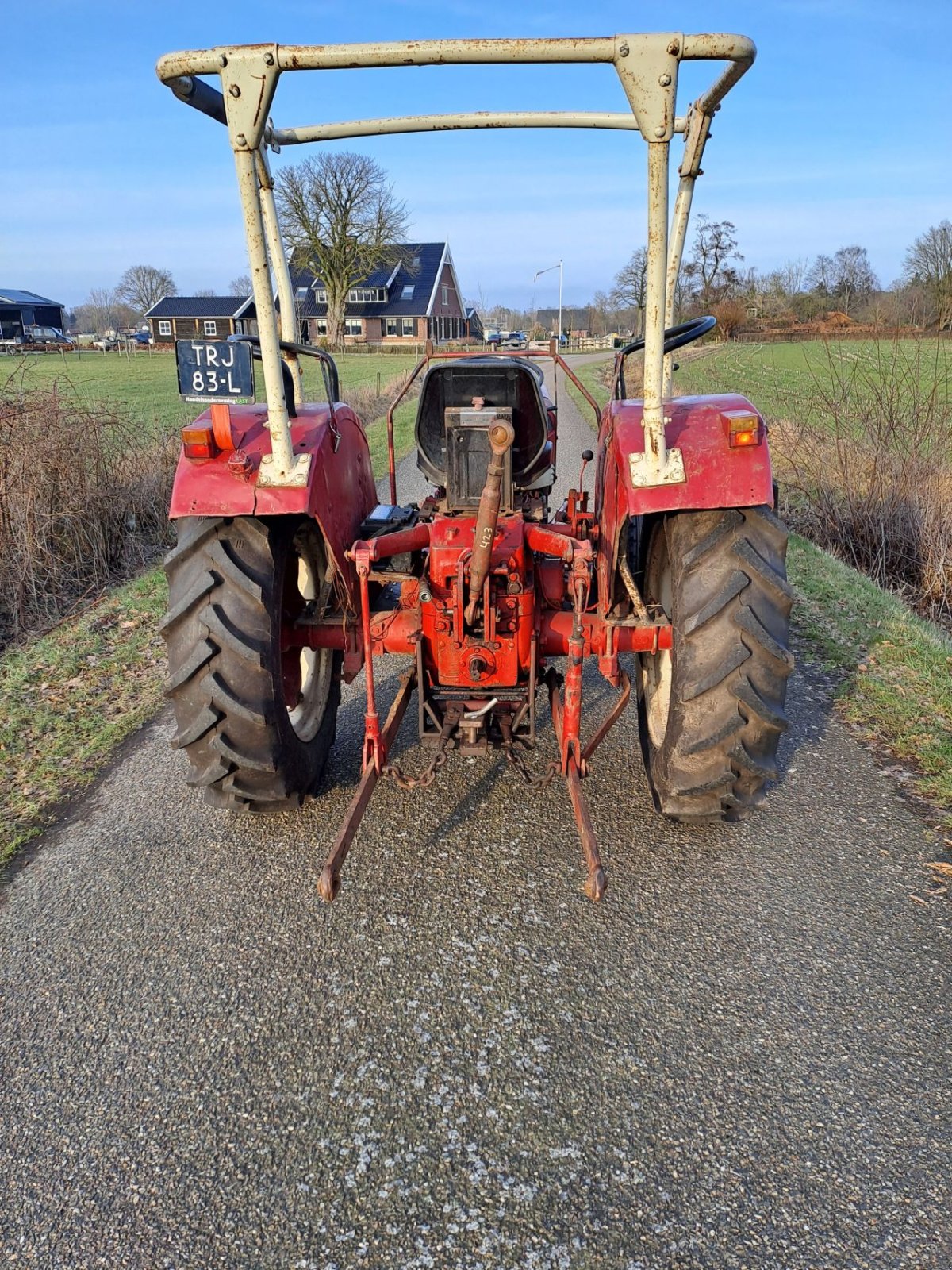 Traktor Türe ait Sonstige International IHC 353, Gebrauchtmaschine içinde Wierden (resim 10)