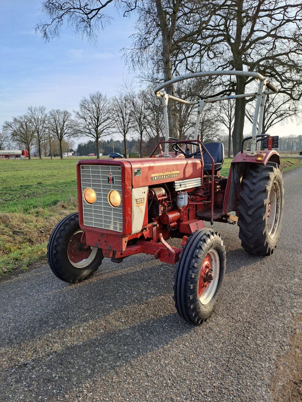 Traktor Türe ait Sonstige International IHC 353, Gebrauchtmaschine içinde Wierden (resim 8)