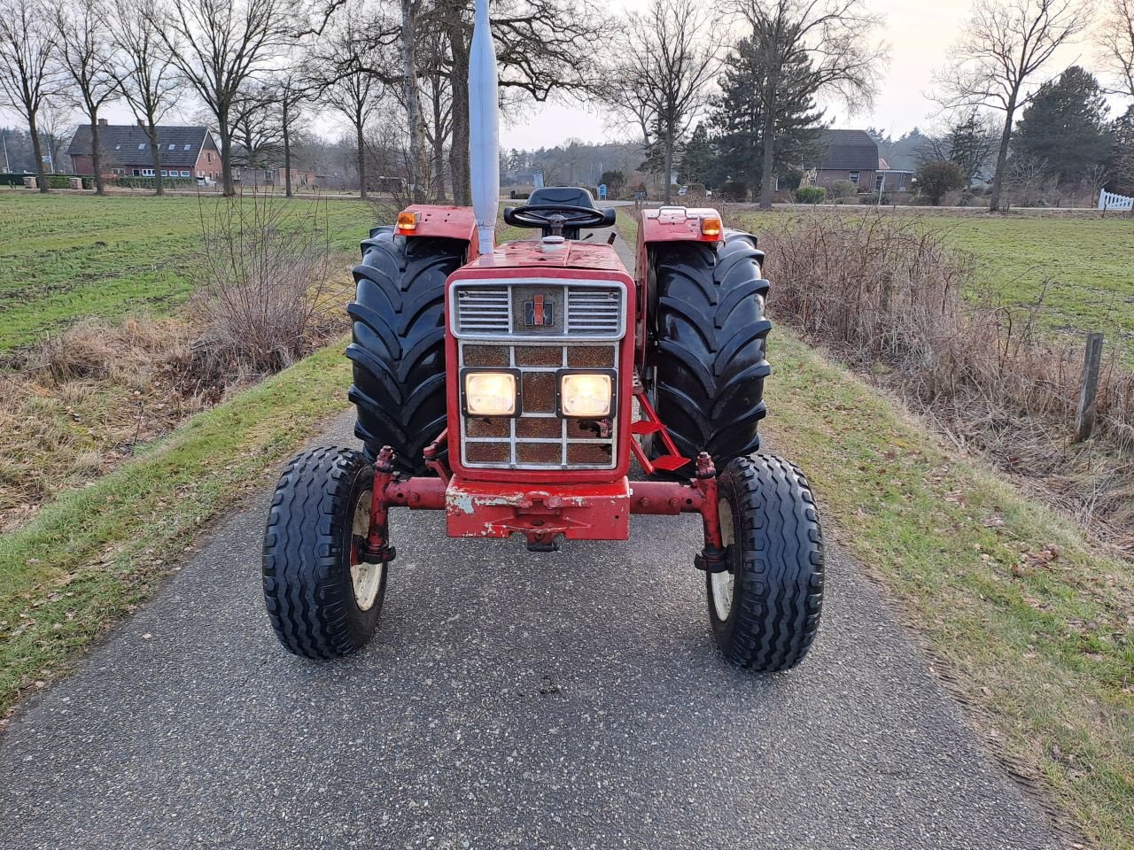 Traktor Türe ait Sonstige International IHC 453, Gebrauchtmaschine içinde Wierden (resim 2)