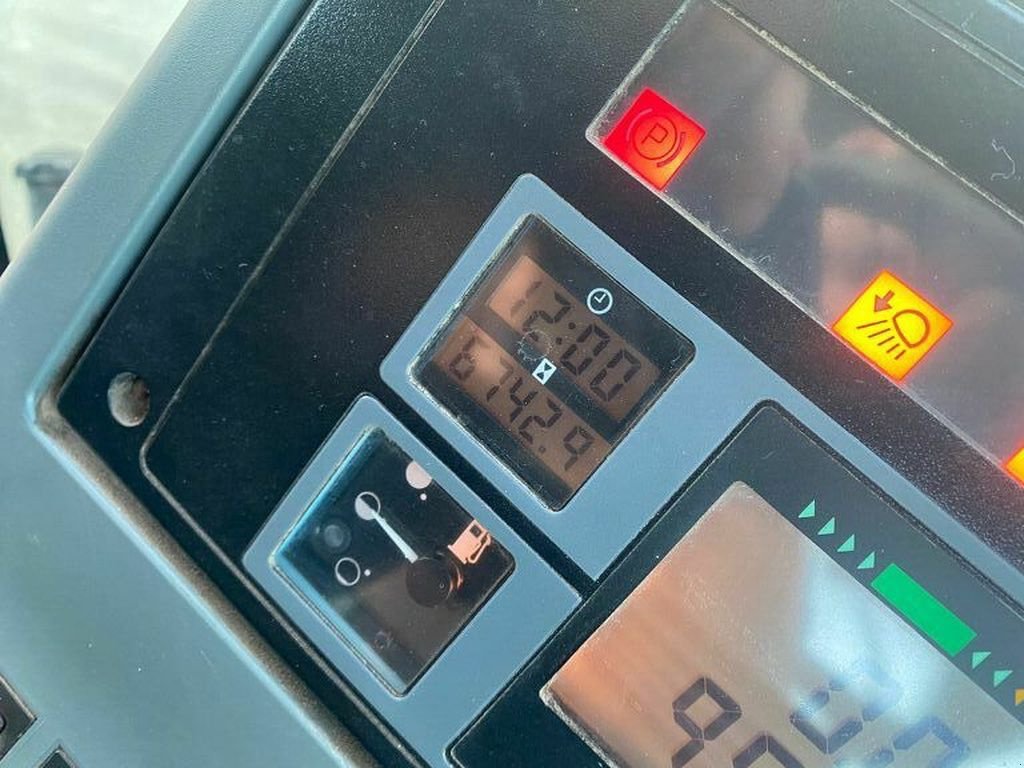 Traktor des Typs Sonstige International mx135, Gebrauchtmaschine in Boekel (Bild 11)